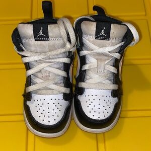 Jordan Kids Black and White High-Top Sneakers toddler size 7
